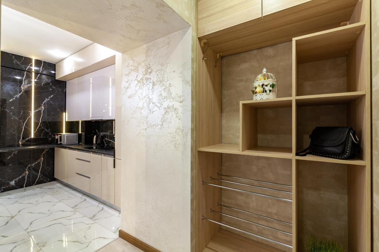 Alfa Apartments Svobody 39 Lvov Exteriér fotografie